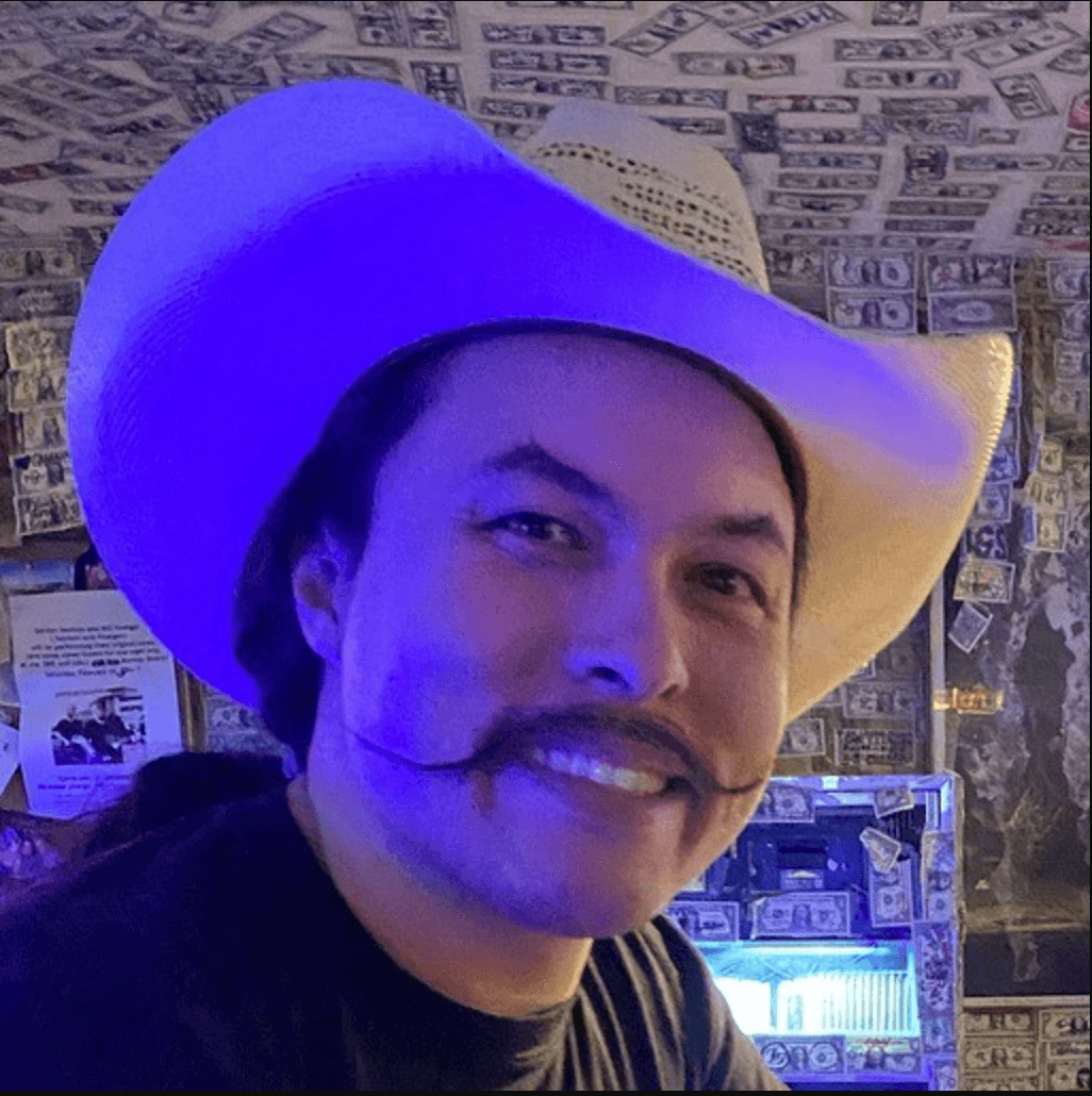 Clay Richardson